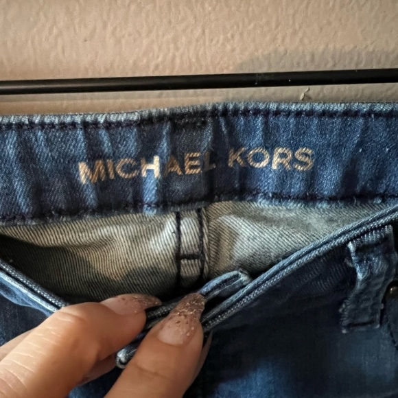 Michael Kors Embroidered Izzy Skinny Jeans - Picture 5 of 6